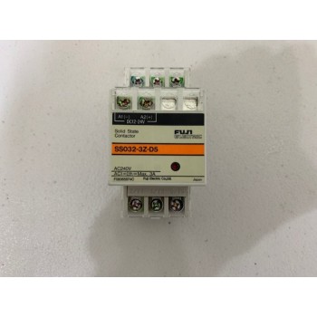 Fuji Electric SS032-3Z-05 Three-pole solid state contactor